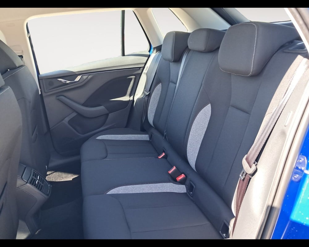 Skoda Kamiq nuova a Ravenna (11)