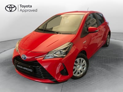 Toyota Yaris 1.5 Hybrid 5 porte Cool del 2016 usata a Curno