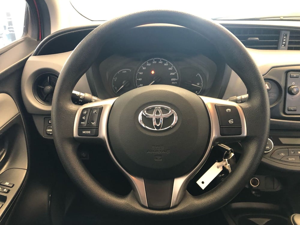 Toyota Yaris usata a Bergamo (16)
