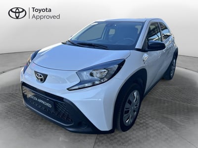 Toyota Aygo X 1.0 VVT-i 72 CV 5p. Undercover S-CVT del 2022 usata a Curno