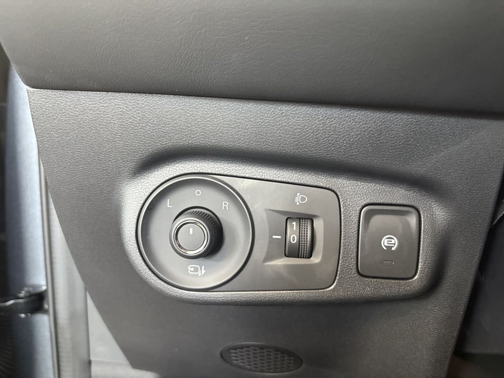 Mg ZS nuova a Milano (16)