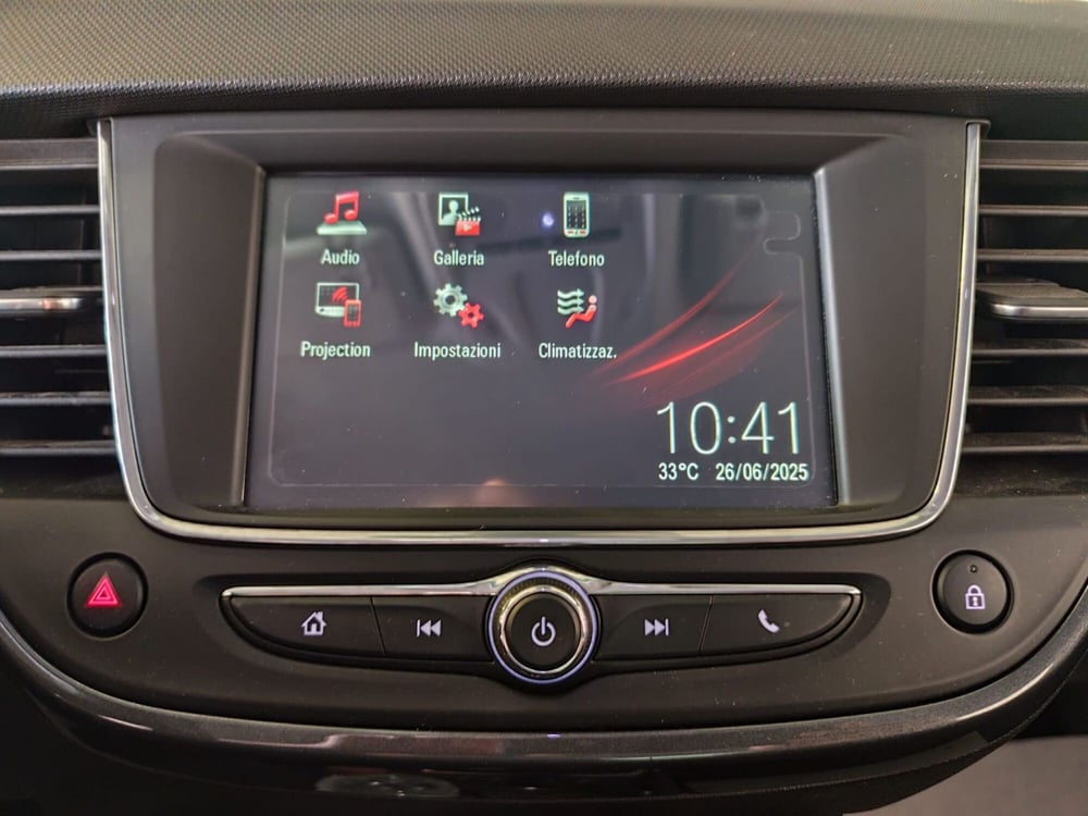 Opel Crossland X usata a Milano (11)