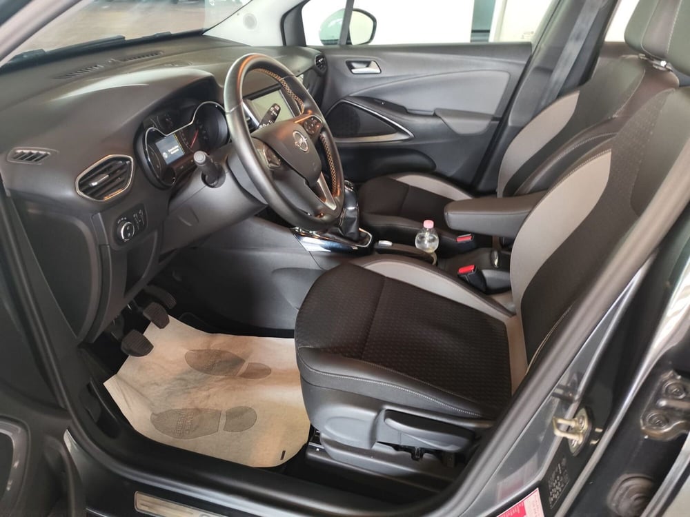 Opel Crossland X usata a Milano (13)
