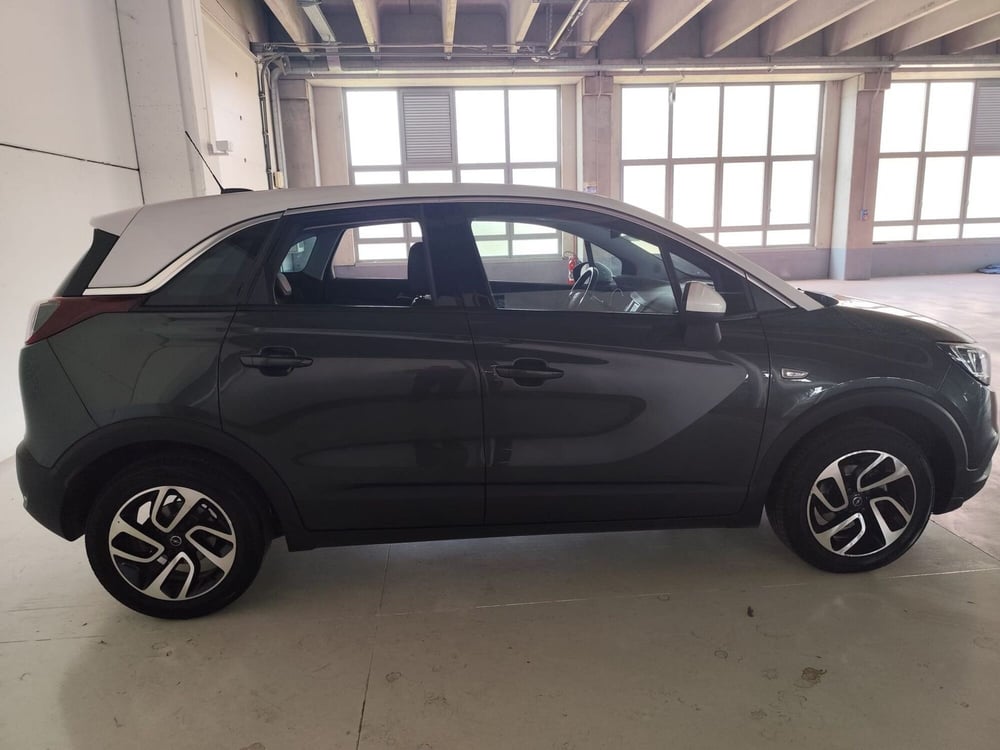 Opel Crossland X usata a Milano (7)