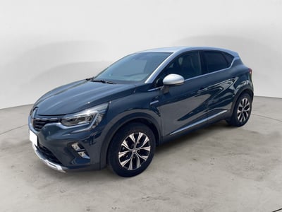 Renault Captur 1.3 mild hybrid Techno 160cv edc del 2022 usata a Ceccano