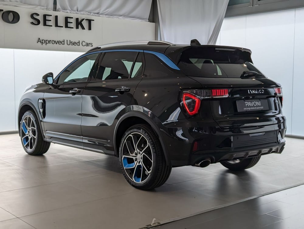 Lynk & Co 01 usata a Pescara (7)