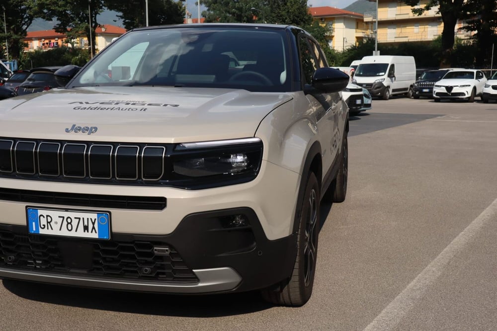 Jeep Avenger usata a Salerno (12)
