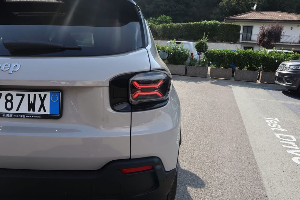 Jeep Avenger usata a Salerno (15)