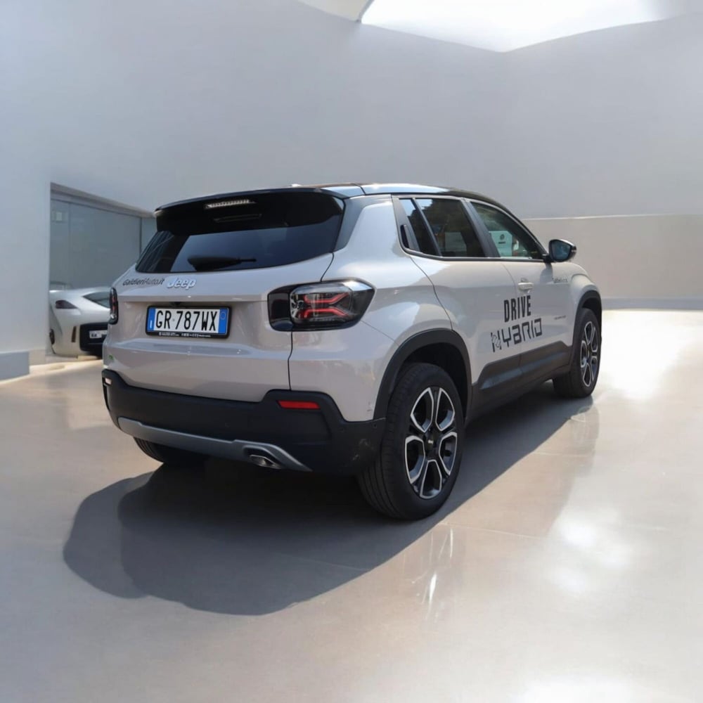 Jeep Avenger usata a Salerno (3)