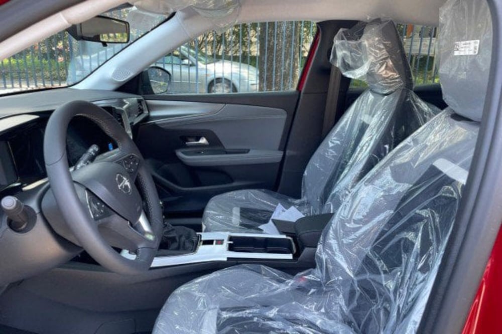 Opel Mokka nuova a Salerno (6)