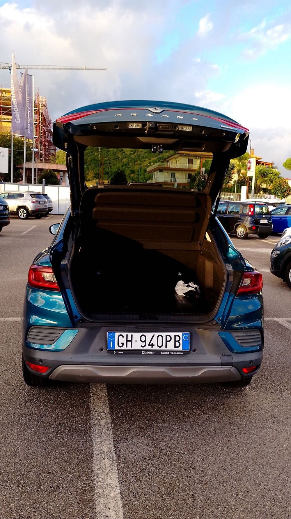Renault Arkana usata a Salerno (15)