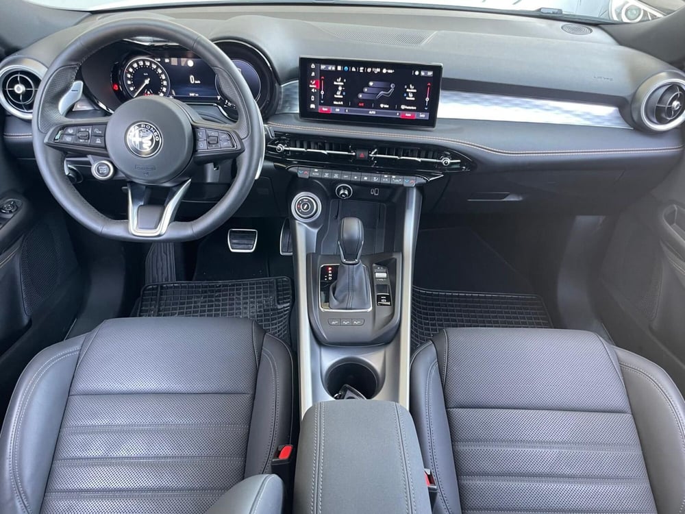 Alfa Romeo Tonale usata a Ancona (10)