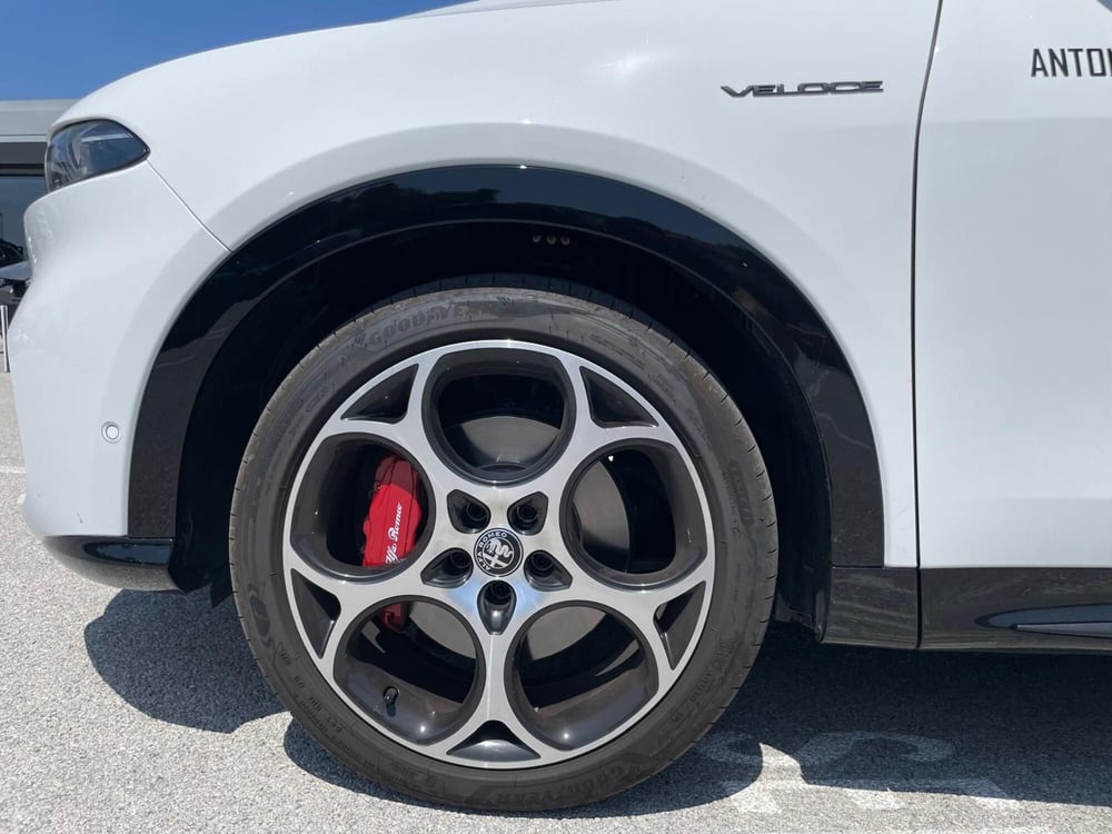 Alfa Romeo Tonale usata a Ancona (8)