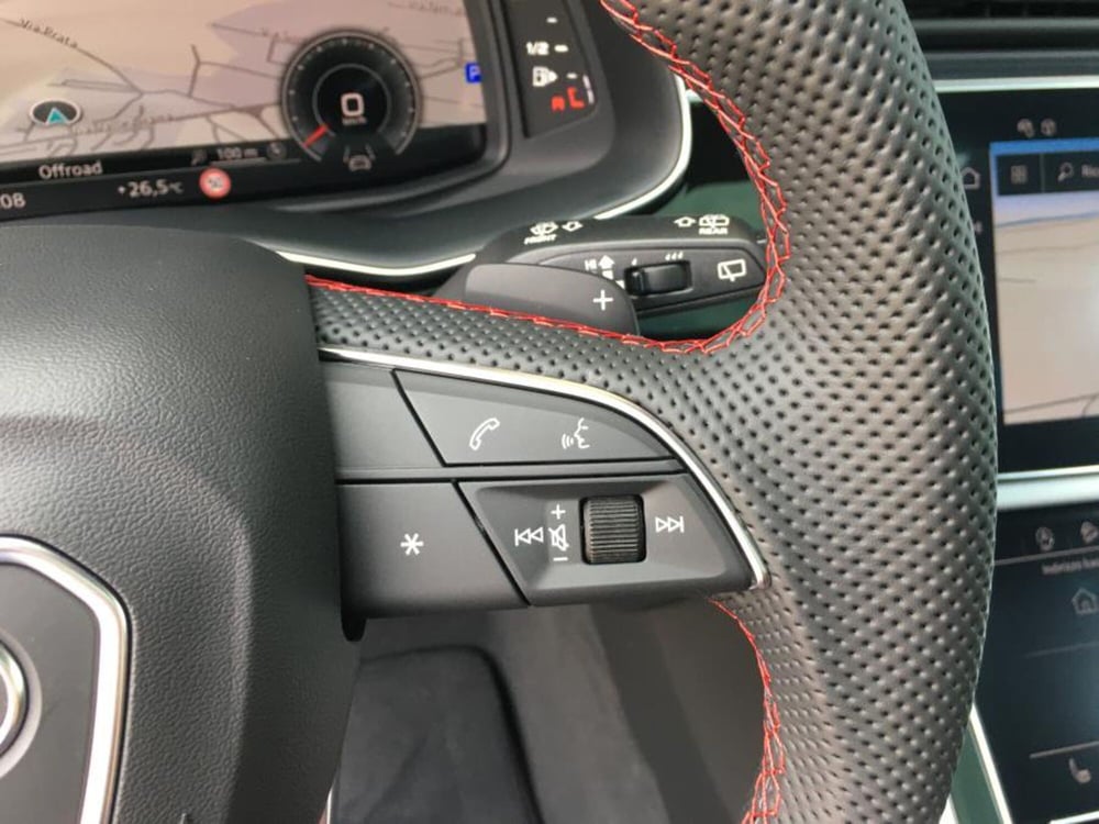 Audi Q8 Sportback nuova a Cuneo (16)