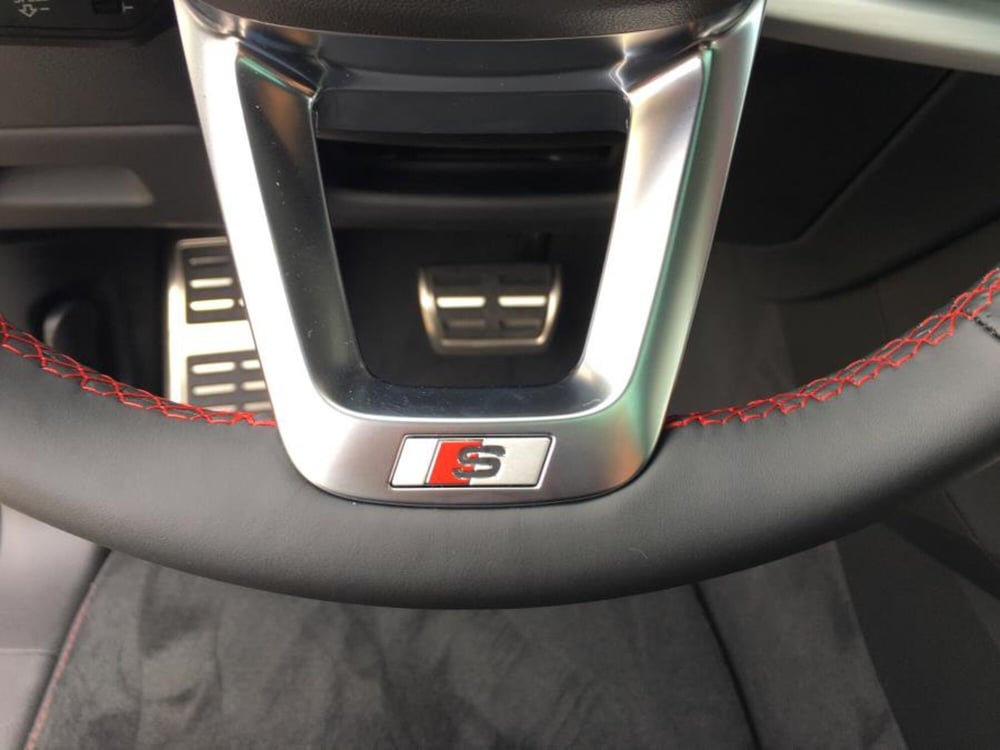 Audi Q8 Sportback nuova a Cuneo (18)