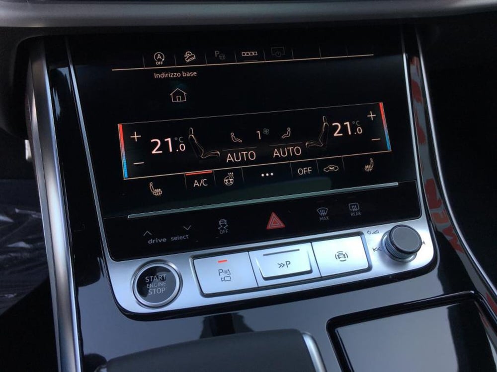 Audi Q8 Sportback nuova a Cuneo (18)
