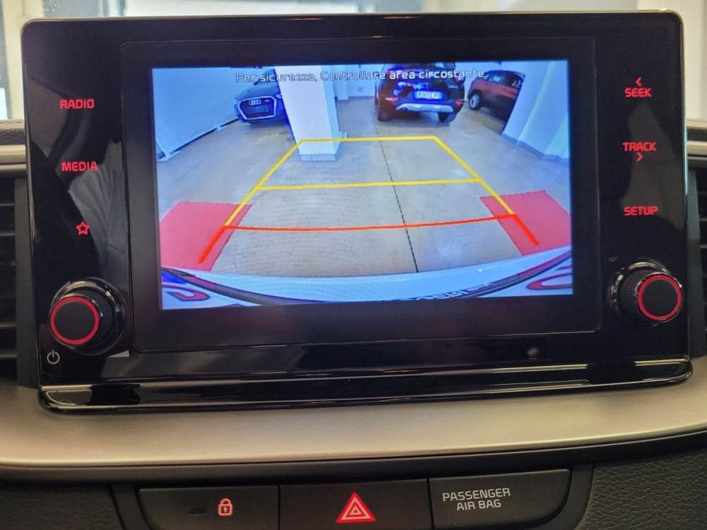 Kia XCeed usata a Rimini (14)