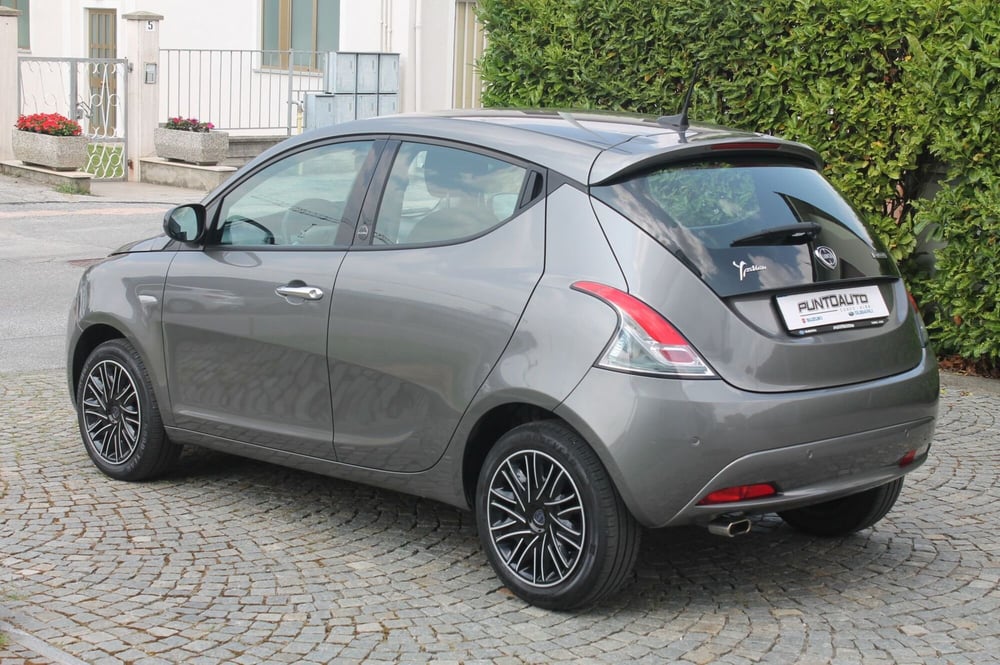 Lancia Ypsilon usata a Cuneo (6)