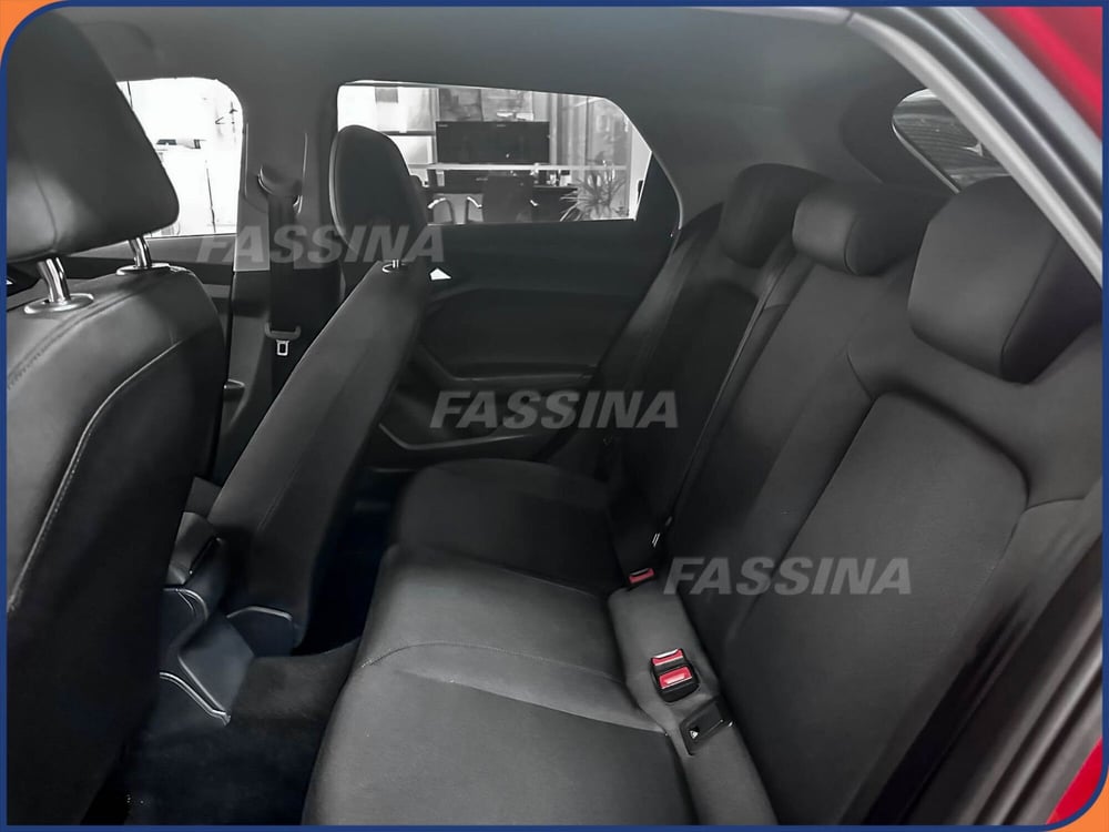 Audi A1 Sportback usata a Milano (8)