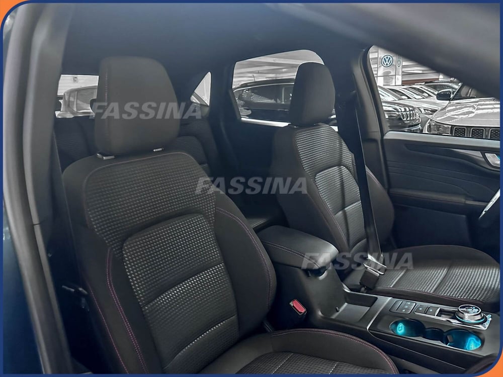 Ford Kuga usata a Milano (13)
