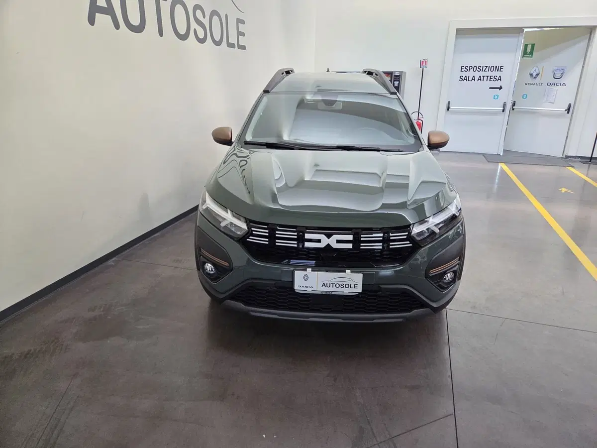 Dacia Jogger usata a Verona (2)