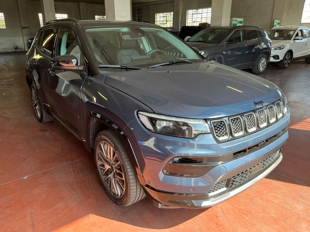 Jeep Compass nuova a Lucca (3)