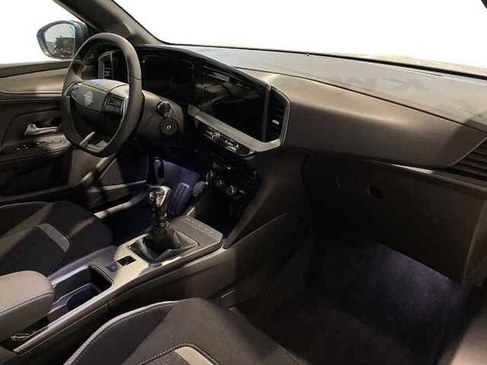 Opel Mokka nuova a Salerno (15)