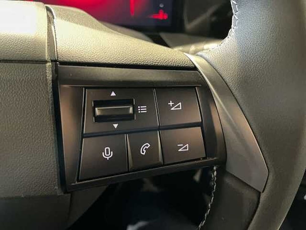 Opel Mokka nuova a Salerno (20)