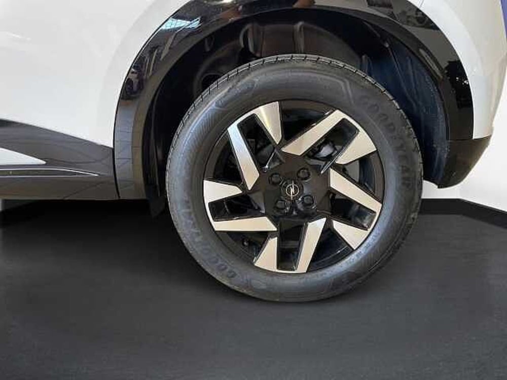 Opel Mokka nuova a Salerno (8)