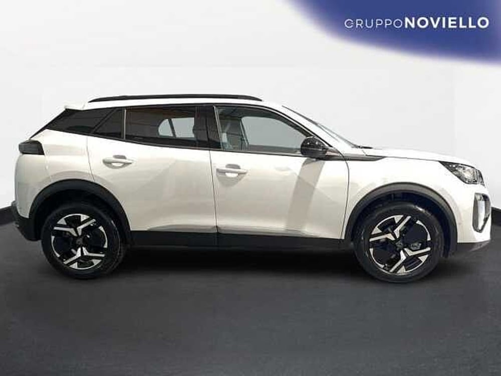Peugeot 2008 nuova a Salerno (3)