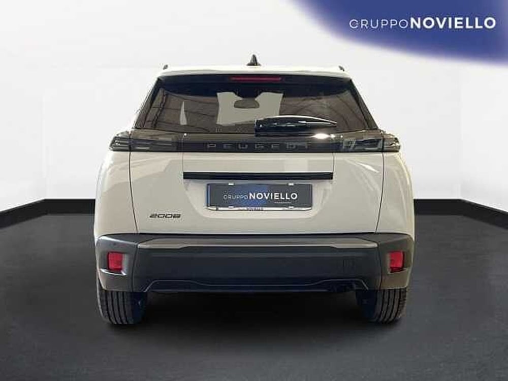 Peugeot 2008 nuova a Salerno (6)