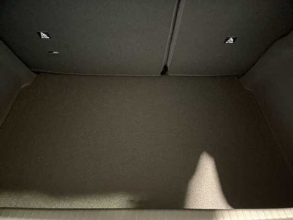 Peugeot 208 nuova a Salerno (7)