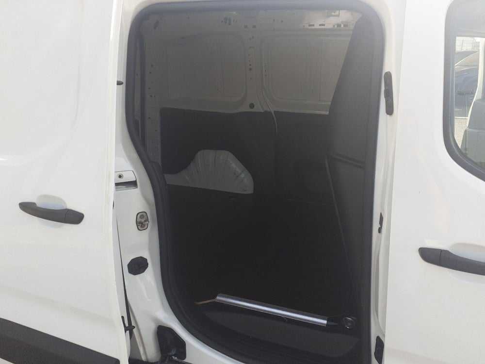 Opel Combo Furgone usata a Parma (18)