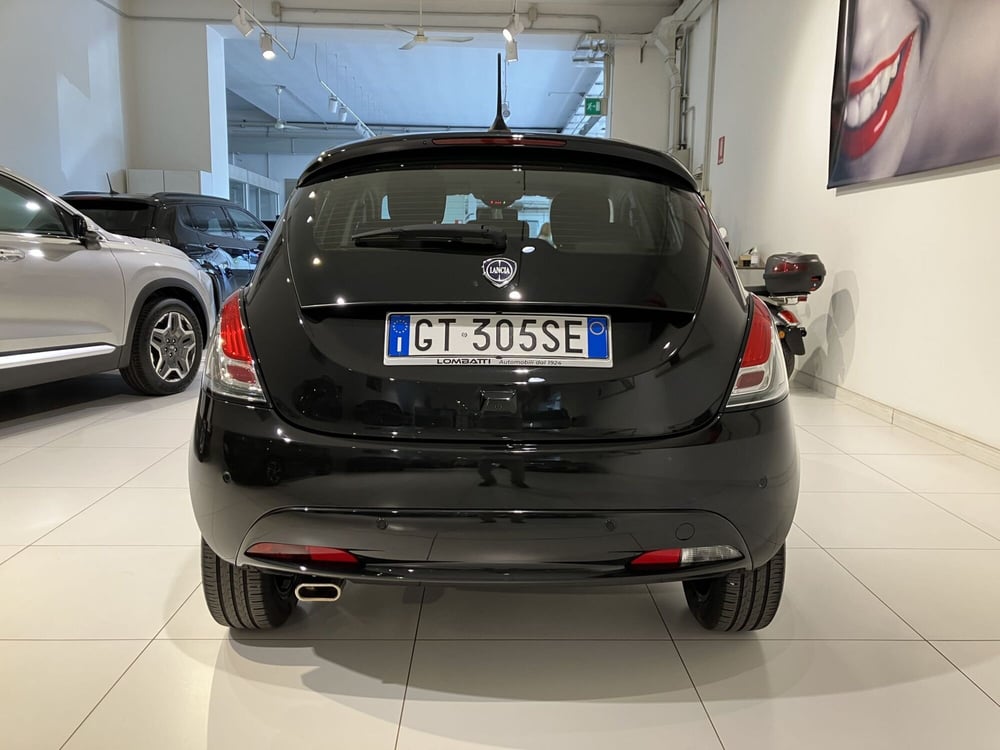 Lancia Ypsilon usata a Parma (4)