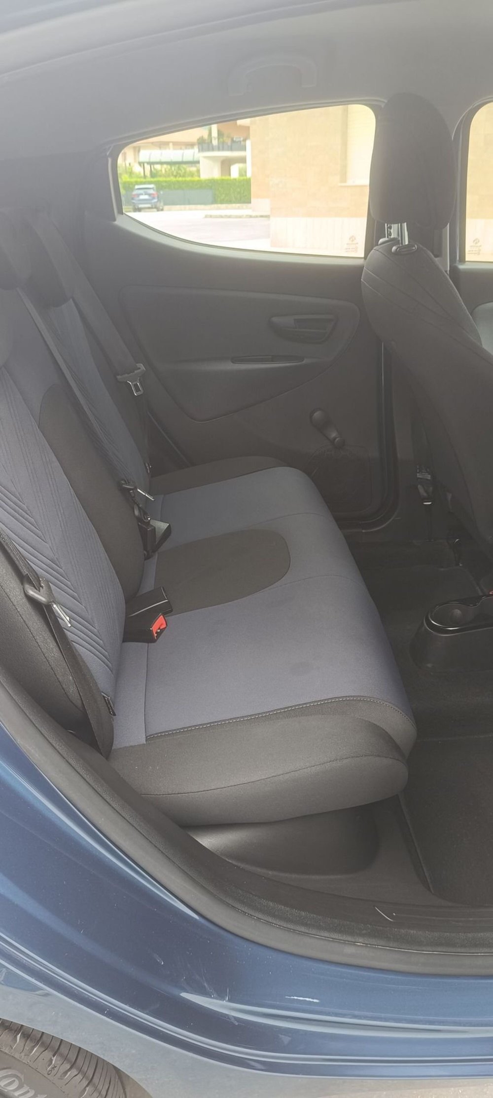 Lancia Ypsilon usata a Frosinone (12)
