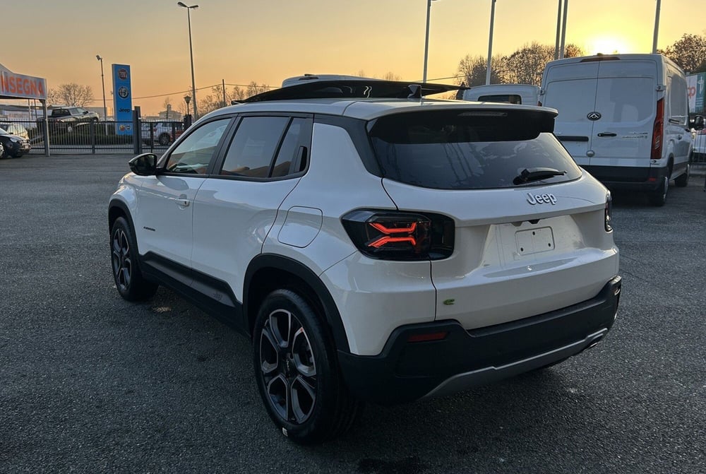 Jeep Avenger nuova a Torino (7)