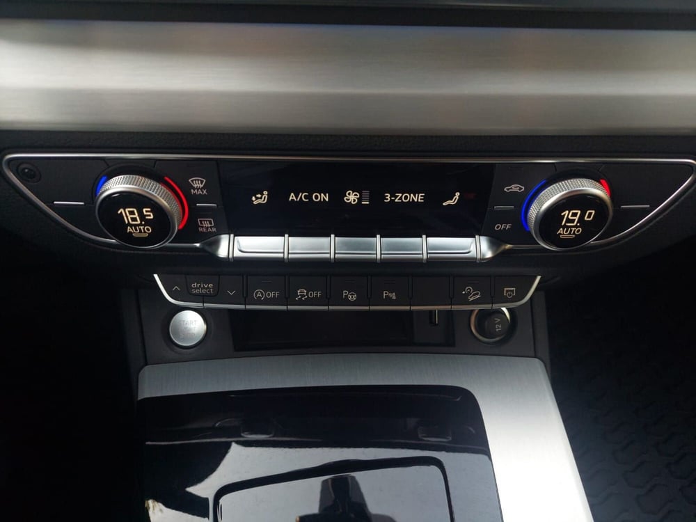 Audi Q5 Sportback usata a Bari (8)