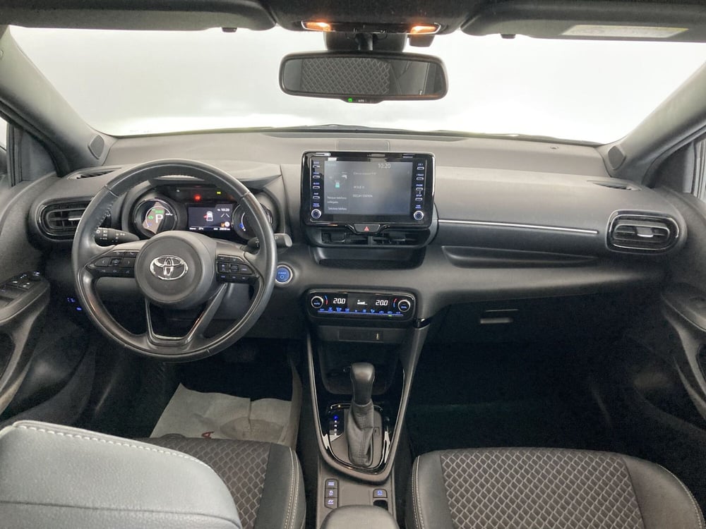 Toyota Yaris usata a Foggia (16)