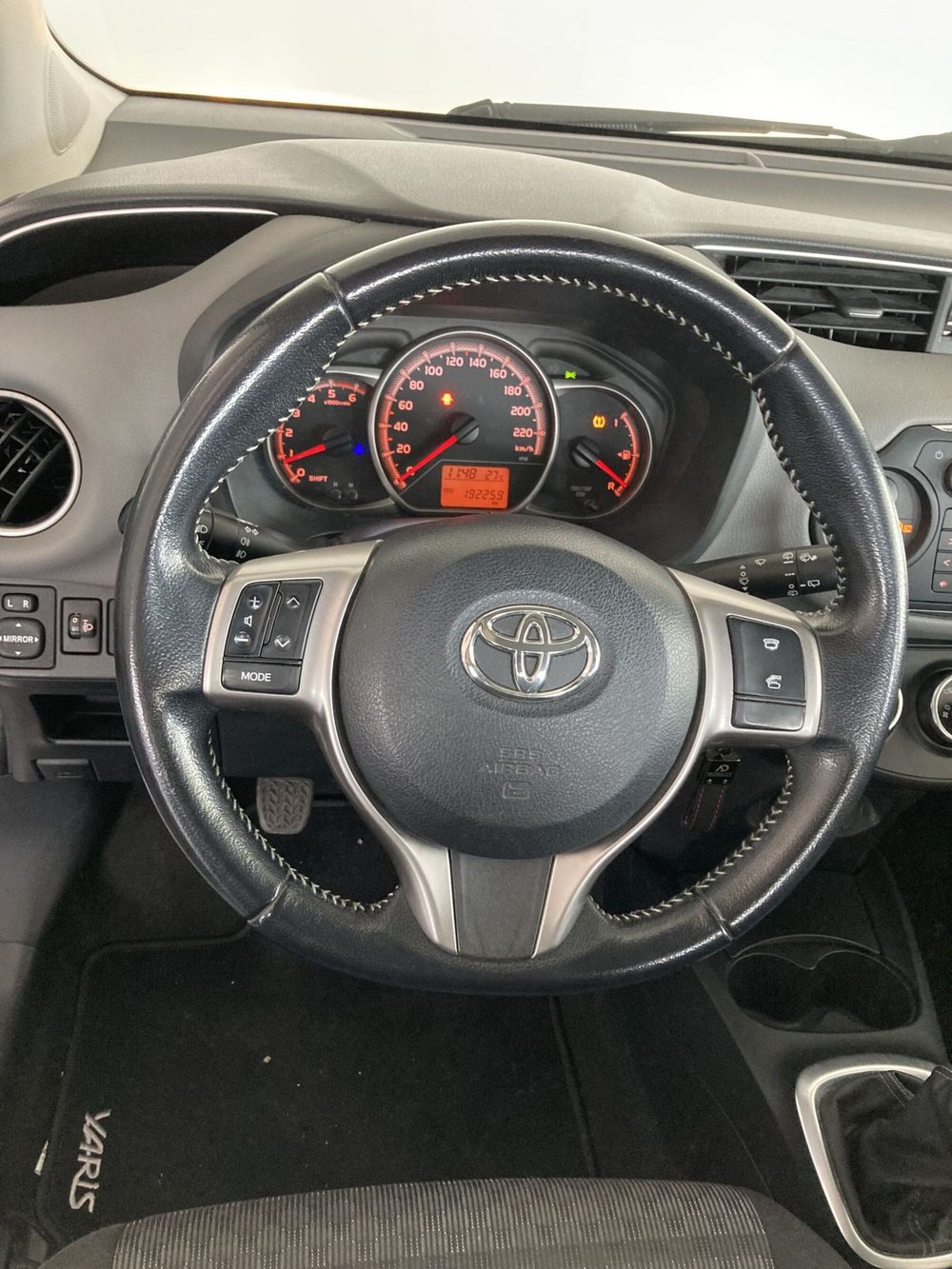 Toyota Yaris usata a Foggia (11)