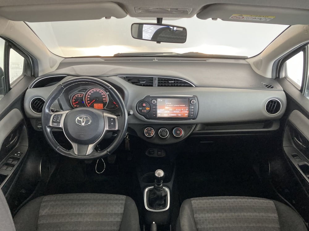 Toyota Yaris usata a Foggia (15)