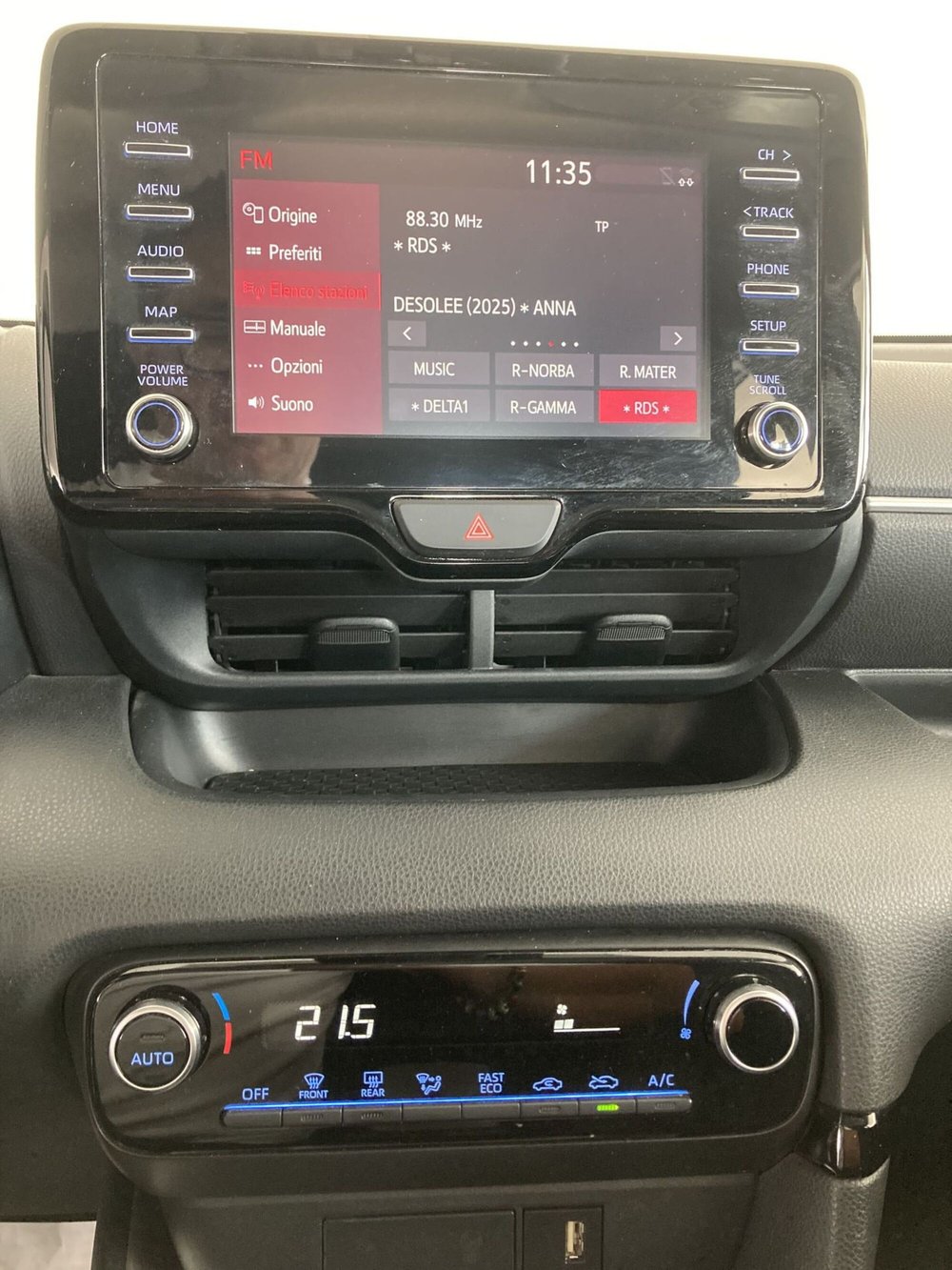 Toyota Yaris usata a Foggia (12)