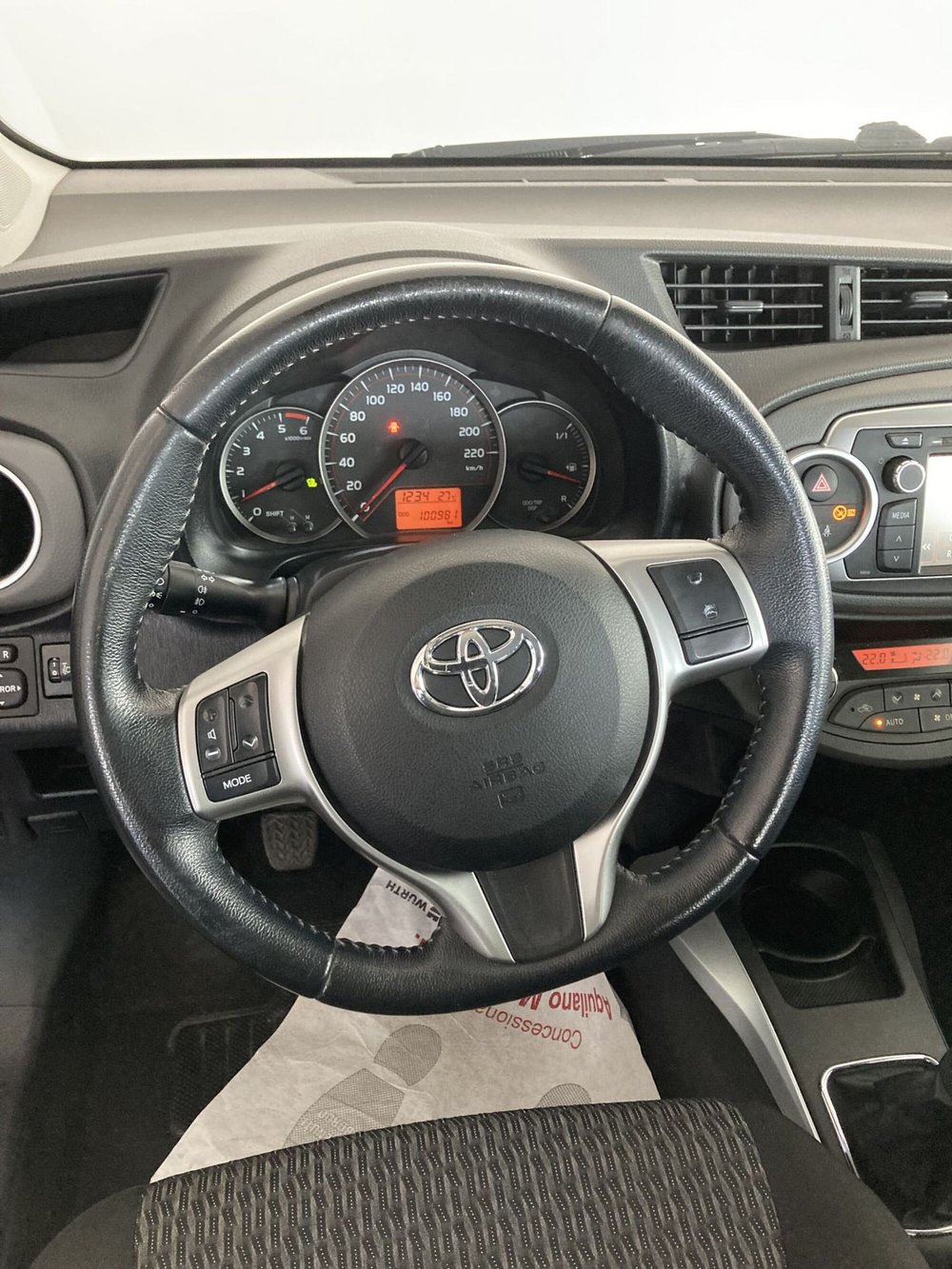 Toyota Yaris usata a Foggia (11)