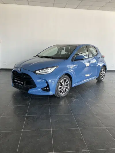 Toyota Yaris 1.5 Hybrid 5 porte Trend del 2021 usata a San Severo