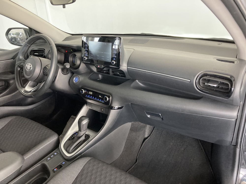 Toyota Yaris usata a Foggia (18)