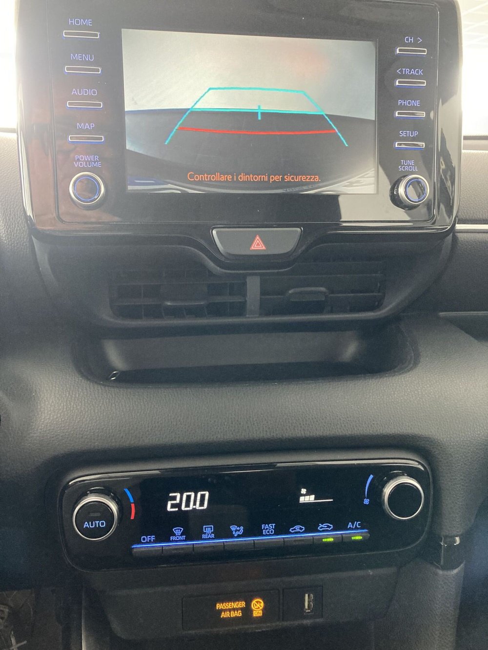 Toyota Yaris usata a Foggia (5)