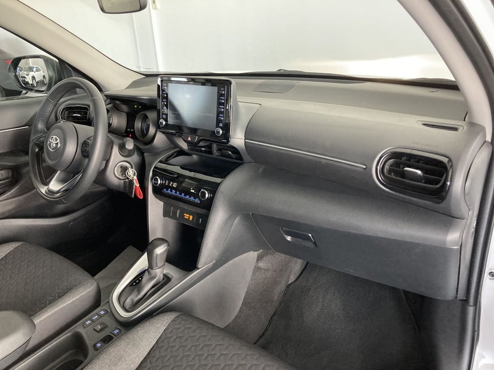 Toyota Yaris Cross usata a Foggia (17)