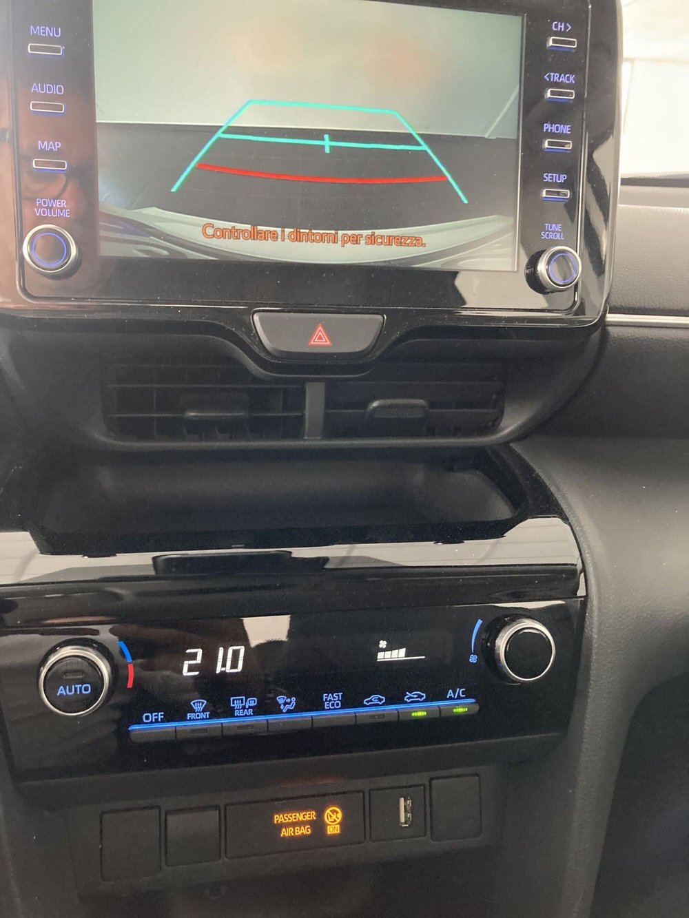 Toyota Yaris Cross usata a Foggia (7)