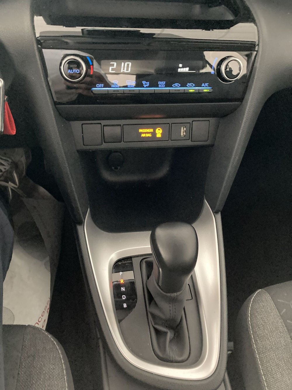 Toyota Yaris Cross usata a Foggia (8)
