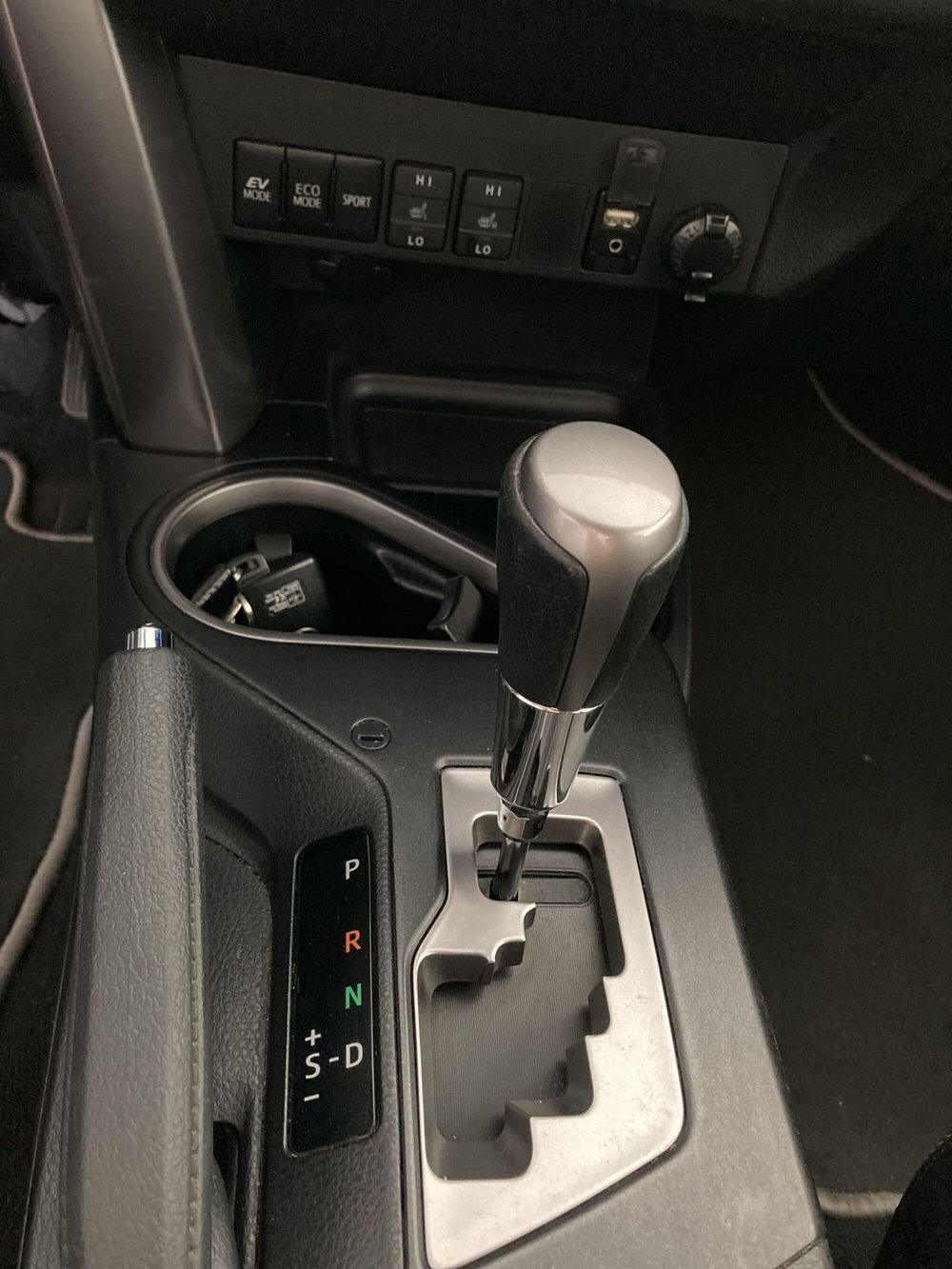 Toyota Rav4 usata a Foggia (15)