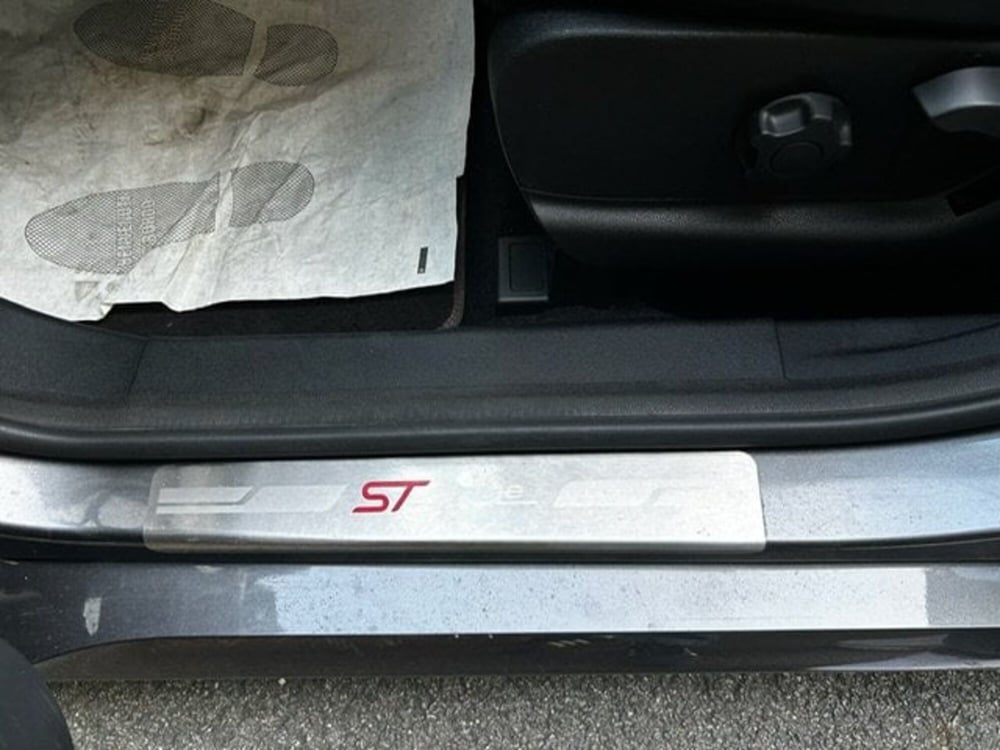 Ford EcoSport usata a Vercelli (17)